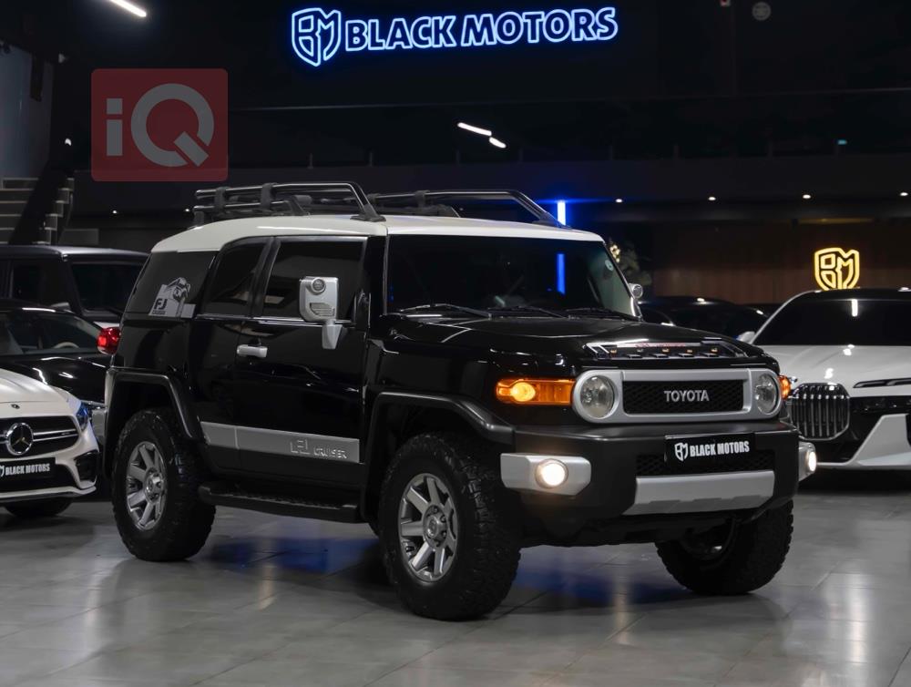 تويوتا إف جي كروزر